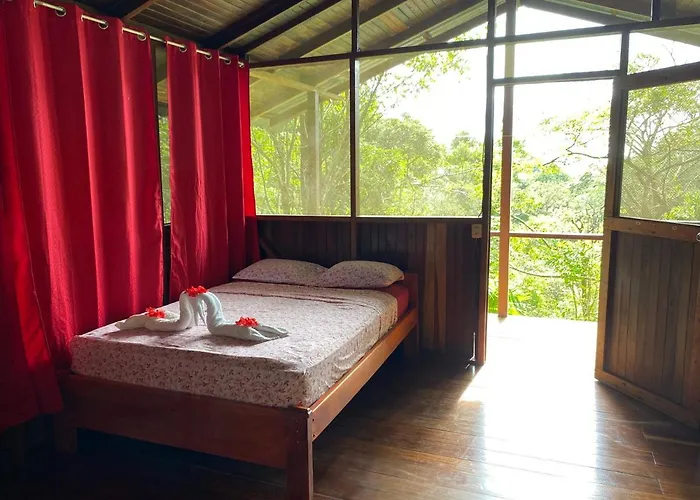 Finca La Bonita, Playa Carate