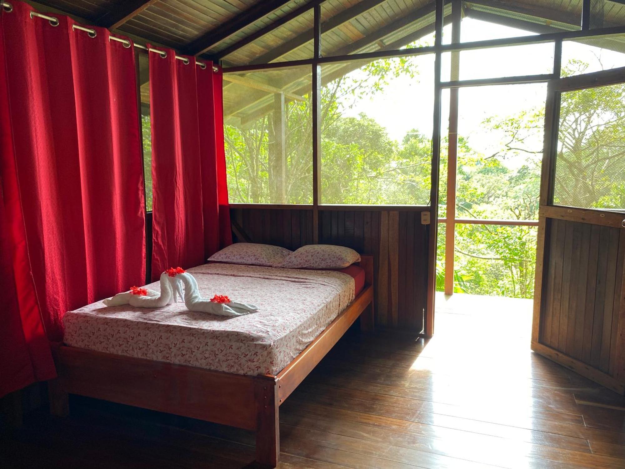 Lodge La Bonita, Playa Carate