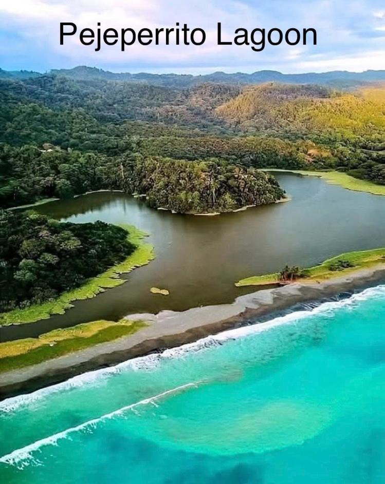 La Bonita, Playa
